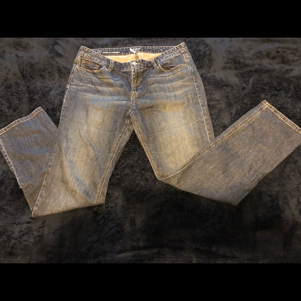 Ann Taylor LOFT size 12 modern straight jeans